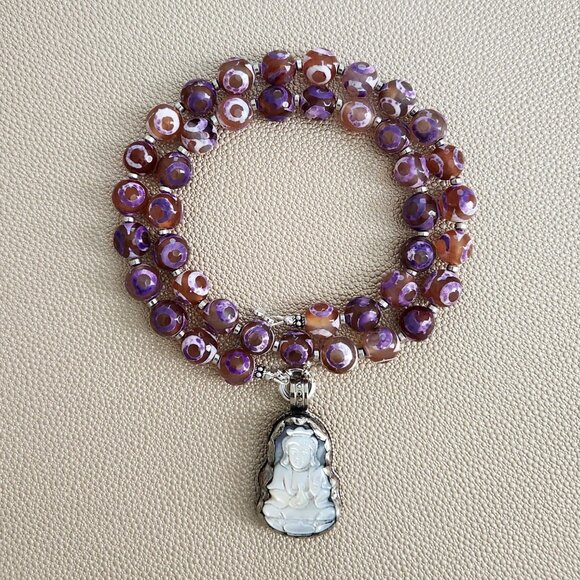 PURPLE TIBETAN AGATE NECKLACE WITH BUDDHA PENDANT - Picture 1 of 2
